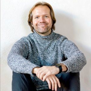 Meet your Posher, Mills